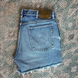 Vintage Wrangler Rugged Wear Light Blue Denim Shorts